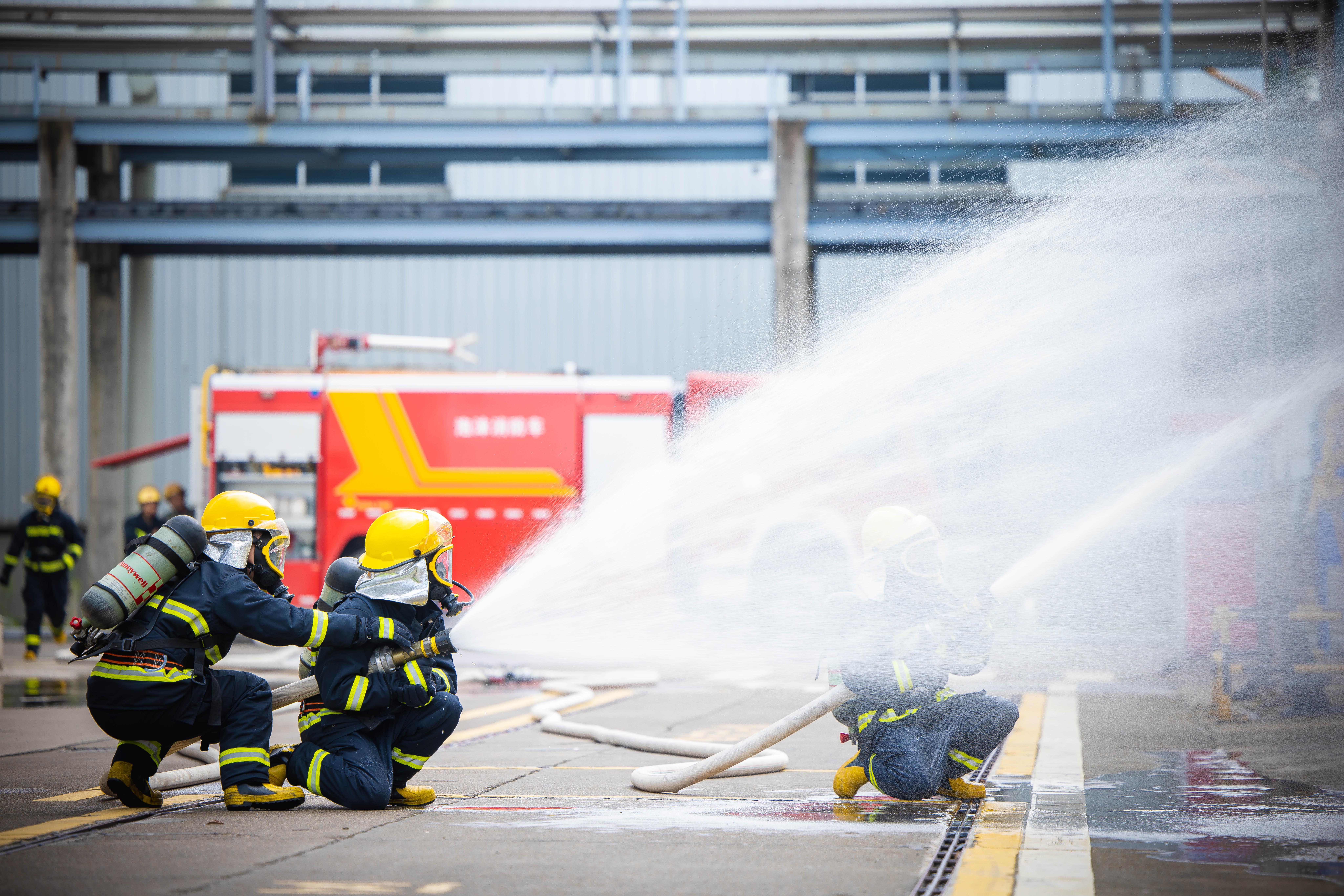 1693875907390498Opke.jpg 1693875907390498Opke.jpg